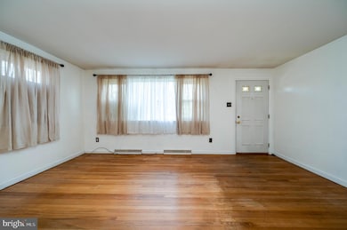 328 W Summit St, Mohnton, PA 19540 - photo 6