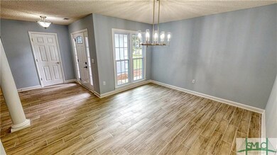 140 Farringdon Cir, Savannah, GA 31410 - photo 2