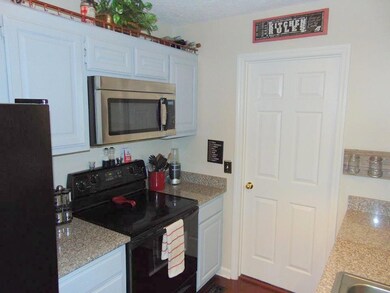 208 Warren Cir, Shelbyville, TN 37160 - photo 4