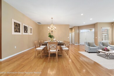 dining room_VS