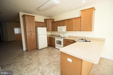 12965 Little Hayden Cir, Hagerstown, MD 21742 - photo 7