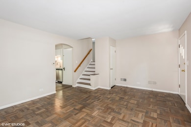 221 E Vallette St, Elmhurst, IL 60126 - photo 2