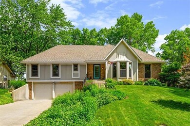 12606 W 69th St, Shawnee, KS 66216 - photo 2