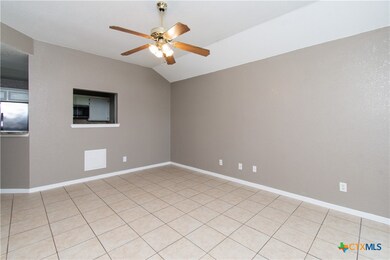 3007 Dannen Ct unit B, Killeen, TX 76549 - photo 2