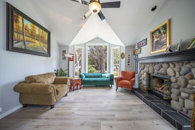 21170 Claremont Ct, Bend, OR 97702 - photo 5