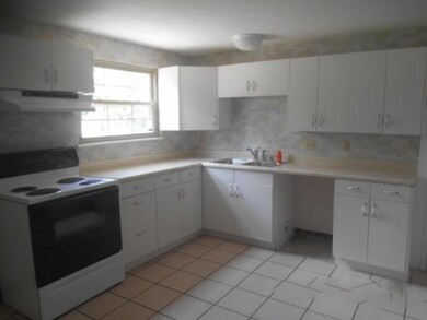 3767 Shirley Ln, Columbus, OH 43228 - photo 3