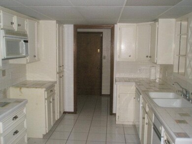 2016 S 5th St unit 14, McAllen, TX 78503 - photo 6