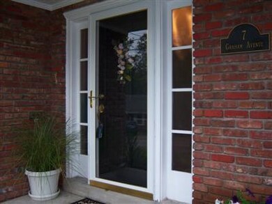 7 Graham Ave, Frankfort, KY 40601 - photo 3