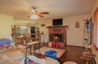 2104 Cullison Ln, Grants Pass, OR 97527 - photo 5