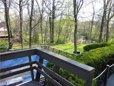 196 Creighton Ct, Columbus, OH 43230 - photo 2