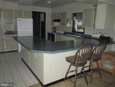 260 Loop Rd, Quarryville, PA 17566 - photo 6