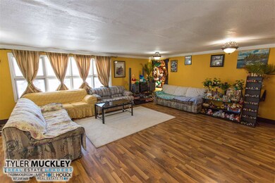 1426 Jim Bridger Ave, Casper, WY 82604 - photo 2