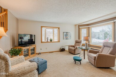 1518CimarronDr_00018