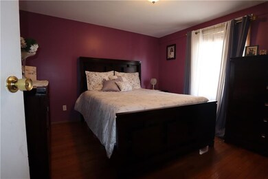 7 Claremont St unit 11, Central Falls, RI 02863 - photo 7