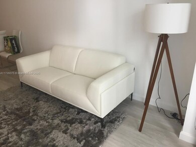 55 SW 9th St unit 2709, Miami, FL 33130 - photo 4