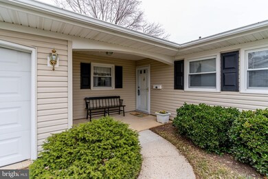 4220 Crosswick Turn, Bowie, MD 20715 - photo 4