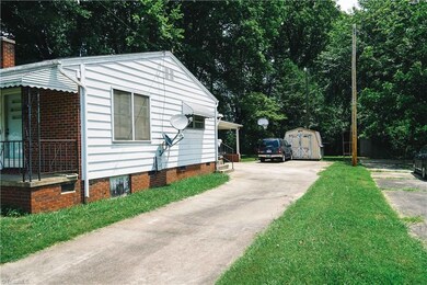 807 Arch St, High Point, NC 27260 - photo 4