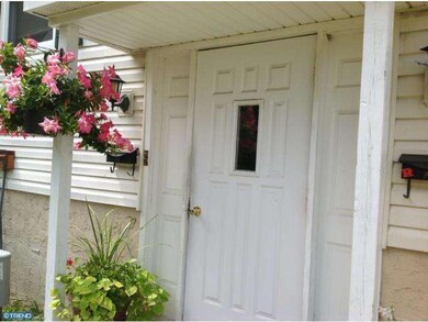 322 Birch Dr, Lafayette Hill, PA 19444 - photo 4