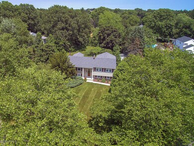 8 Windingbrook Way, Holmdel, NJ 07733 - photo 3