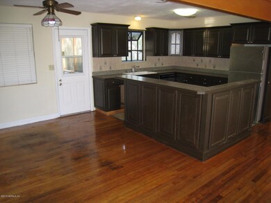 2268 Hirsch Ct, Jacksonville, FL 32216 - photo 4