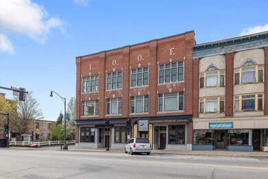 400 Central St unit 3, Franklin, NH 03235 - photo 3