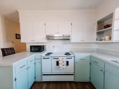 175 Raines Cir, Cookeville, TN 38506 - photo 6