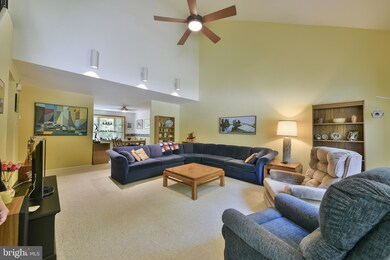 8532 Trumbauer Dr, Glenside, PA 19038 - photo 6