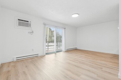 55 Broad St unit 1, Lynn, MA 01902 - photo 7