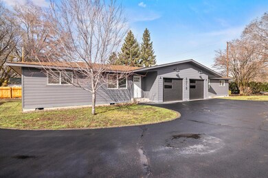 4020 Clinton Ave, Klamath Falls, OR 97603 - photo 2