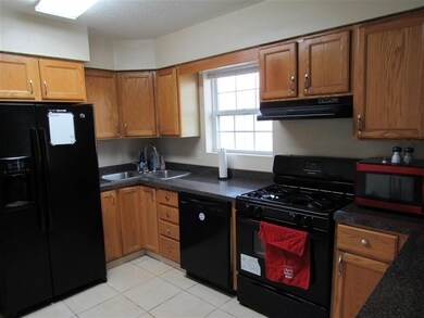 2820 N Milton St, Muncie, IN 47303 - photo 7