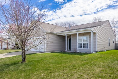 803 Jack Pine Dr, Whiteland, IN 46184 - photo 2