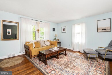 35 Rutledge Ave, Ewing, NJ 08618 - photo 4