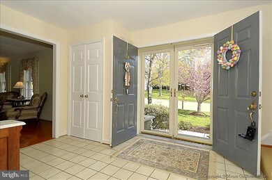 9011 Scott St, Springfield, VA 22153 - photo 3