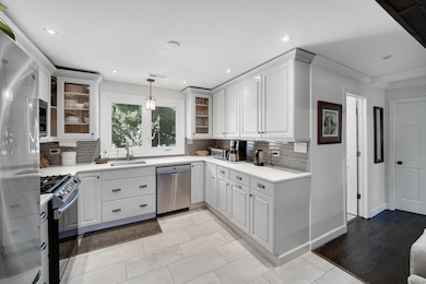 148 Wheeling Ave, Wheeling, IL 60090 - photo 3