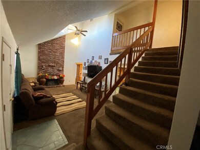 14263 Glenview Ct, Victorville, CA 92395 - photo 7