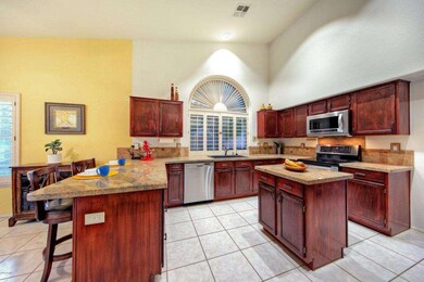 6759EVinsonCir009