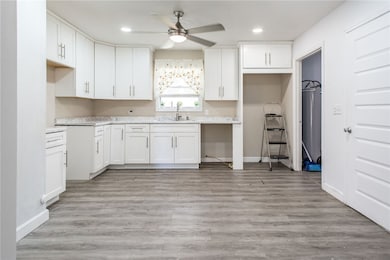 2580 Pennsylvania Ave, Waycross, GA 31503 - photo 6