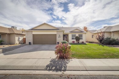 2933 Sylvia Ln, Grand Junction, CO 81504 - photo 2