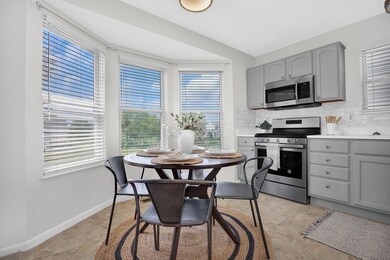 1541 Grove Hill Dr, Columbus, OH 43240 - photo 7