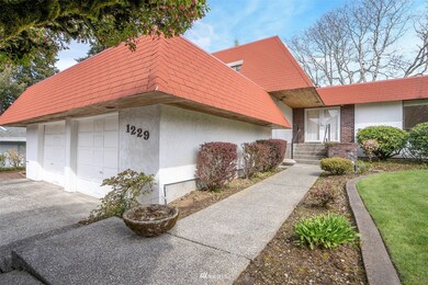 1229 Coral Dr, Fircrest, WA 98466 - photo 2