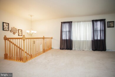 4130 Bassett Ct, Dumfries, VA 22026 - photo 5