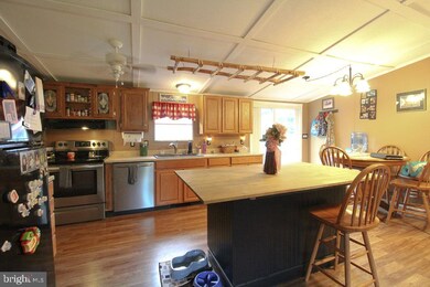 2776 Anna Ct, Greencastle, PA 17225 - photo 3