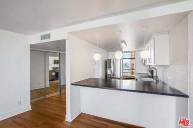 4265 Marina City Dr unit 803, Marina Del Rey, CA 90292 - photo 7