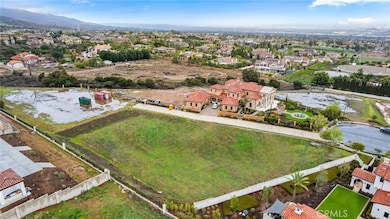 1252 Via Venezia Cir, Corona, CA 92881 - photo 2