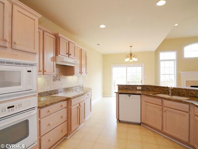 6606 Bel Lac Dr, Chesterfield, VA 23831 - photo 5