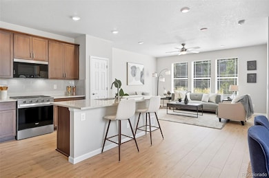 1167 S Walden Ct, Aurora, CO 80017 - photo 3