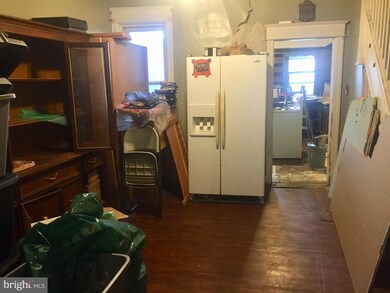 1112 E 11th St, Crum Lynne, PA 19022 - photo 5