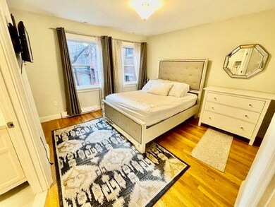 17r Clark St unit 4, Boston, MA 02109 - photo 7
