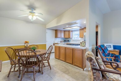 20 kitchen and dining