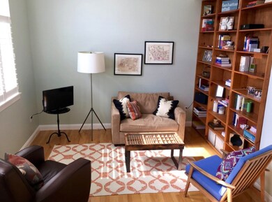 275 Cypress St unit 303, Brookline, MA 02445 - photo 4